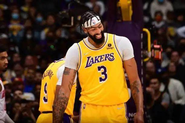 开云体育在线-彻底躺平了?戴维斯自曝已经两个多月没有投过篮